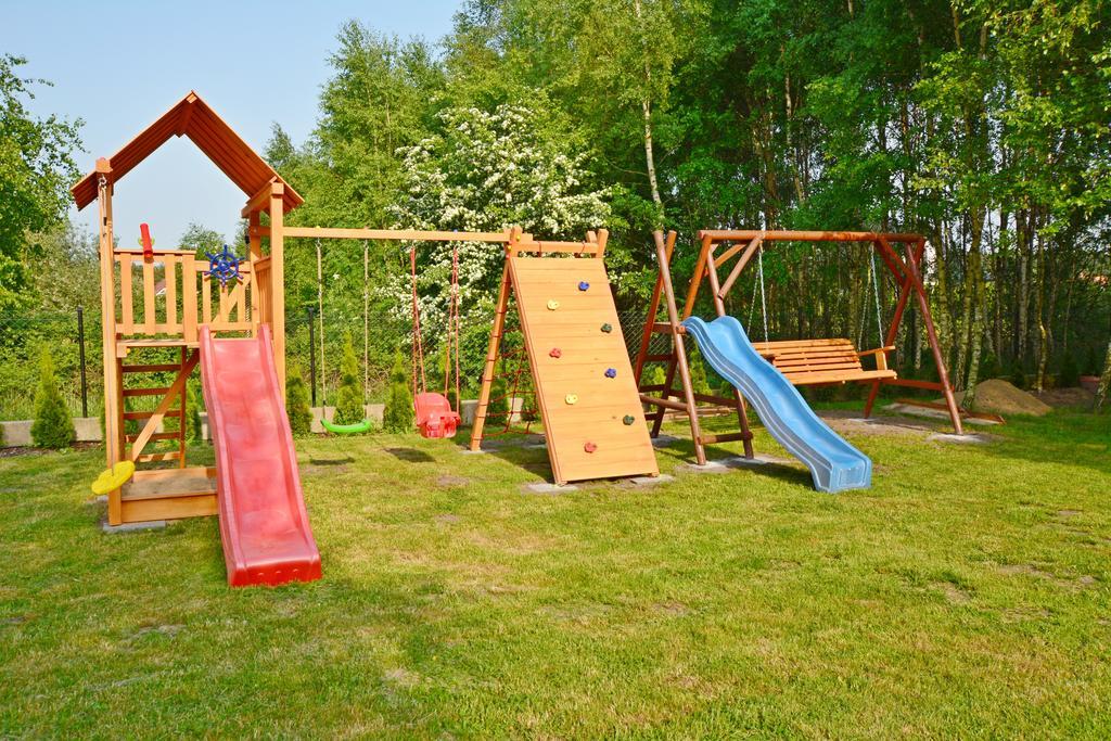 Villa Antoja Grzybowo  Buitenkant foto