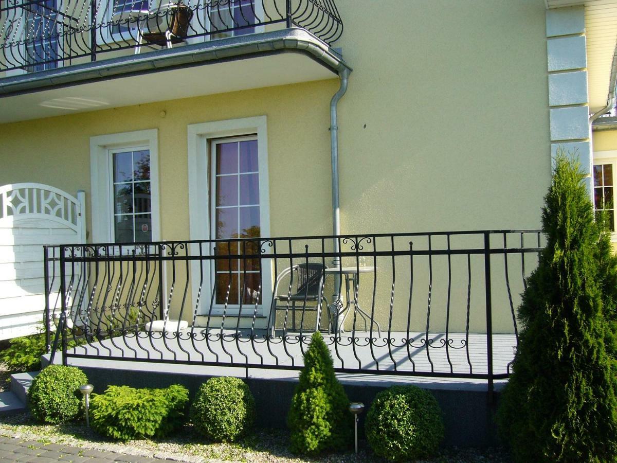Villa Antoja Grzybowo  Buitenkant foto